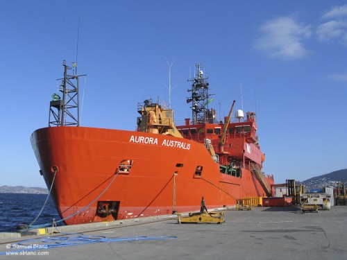 Le brise-glace australien Aurora Australis à quai à Hobart en Tasmanie