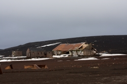 Station baleinière de l'Ile Déception / Whaling station at Deception Island