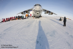 L'ilyushin juste après son atterrissage / Ilyushin just after the landing