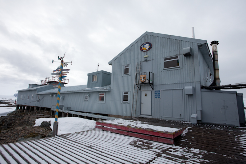 Base antarctique ukrénienne Vernadsky