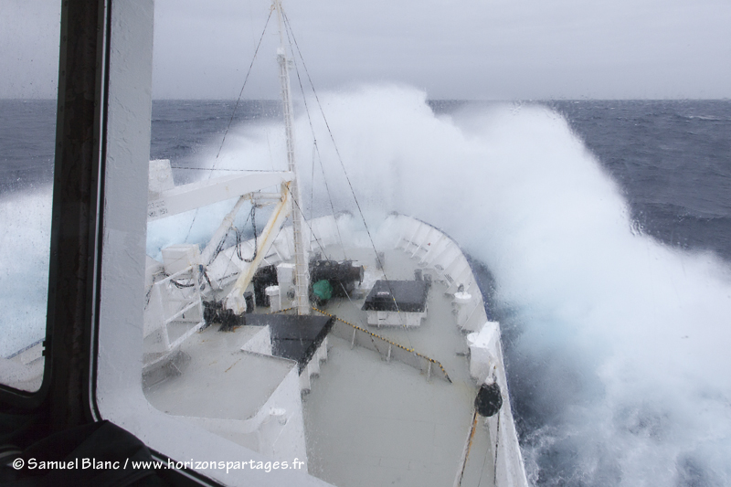 Tempête dans les 40èmes