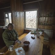 Dans la cabane des rangers de l'île Wrangel en Tchoukotka