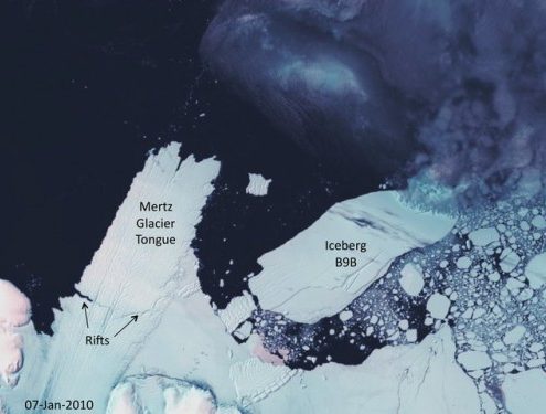 Glacier Mertz et iceberg B9B © Neil Young