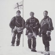 Douglas Mawson, Edgeworth David et Alistair Mackay le 16 janvier 1909