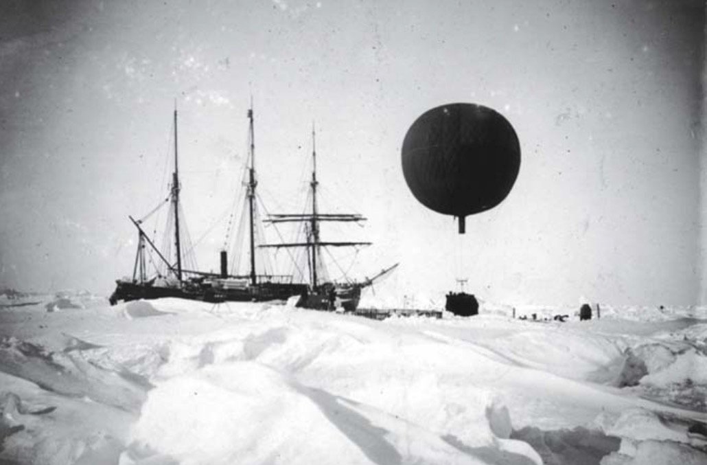 Photographie du début de l'ascension du ballon à hydrogène le 29 mars 1902